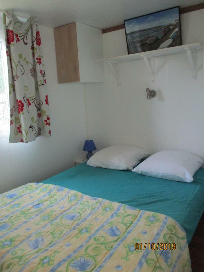 Les Mobile Home De Kerroyal Garlan Ngoại thất bức ảnh