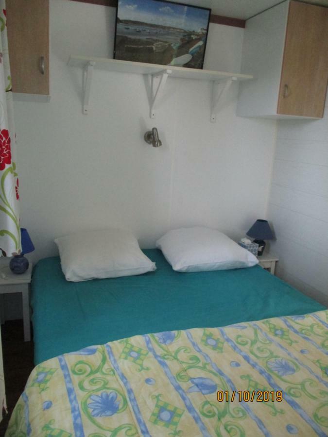 Les Mobile Home De Kerroyal Garlan Ngoại thất bức ảnh